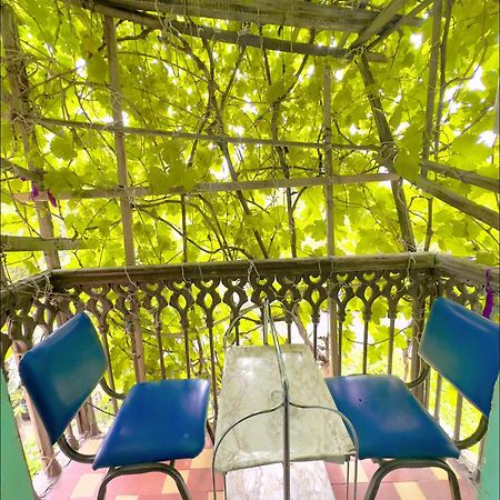Karson Guest House And Tours Erevan Esterno foto